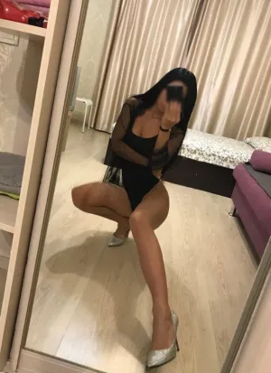 проститутка Нелли, 24, Барнаул
